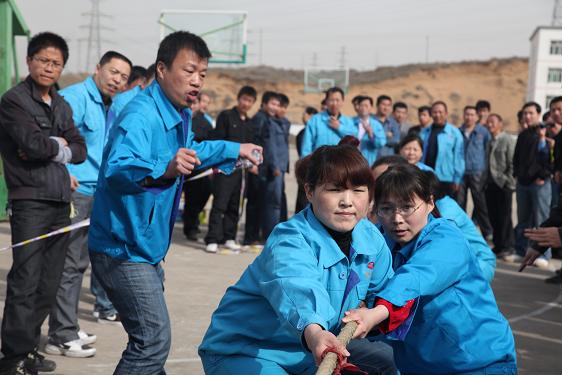 3499拉斯维加斯的女巾帼们在致力拼搏